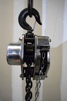 Ingersoll Rand Manual Chain Hoist-3-Ton Capacity 20 ft Lift - 2