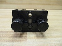 Magnetek - 2 Botton Switches, Single Speed - 4